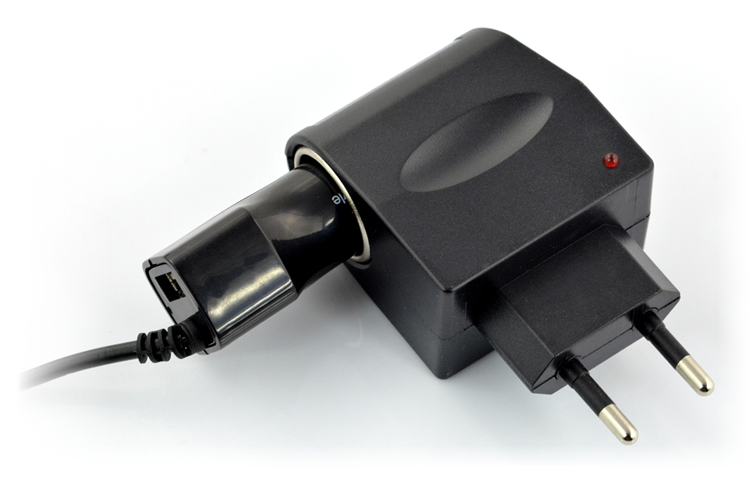 Auto Zigarettenanzünder Buchse USB 5V zu 12V Power Converter Adapter
