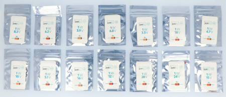 Die Bauteile sind sortiert und in praktischen Ziplock-Beuteln verpackt